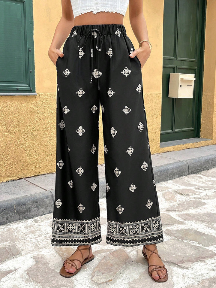 Pantaloni SHEIN, negru