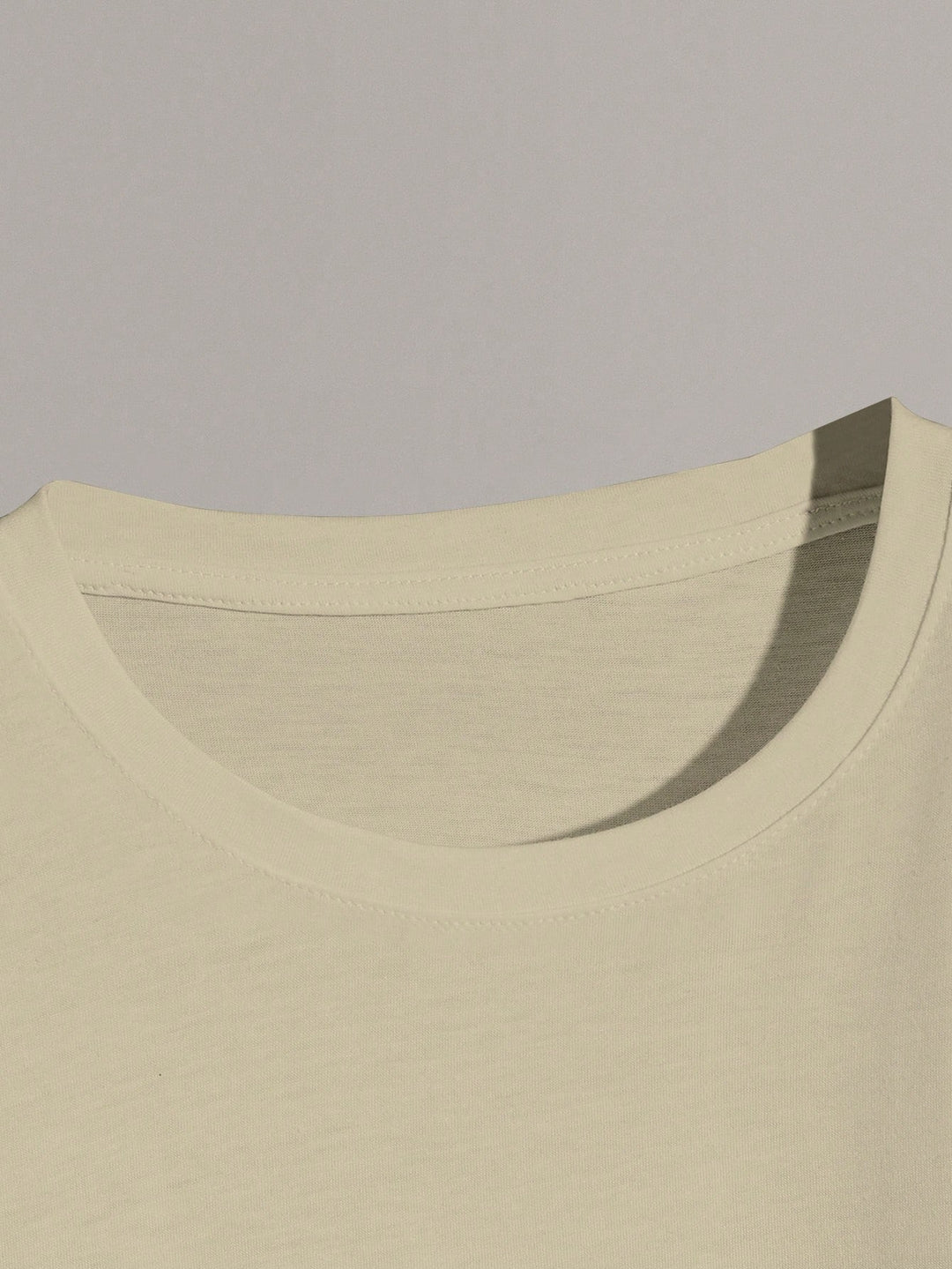 Tricou SHEIN, kaki