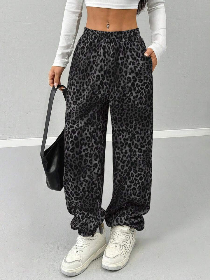 Pantaloni SHEIN, mix culori