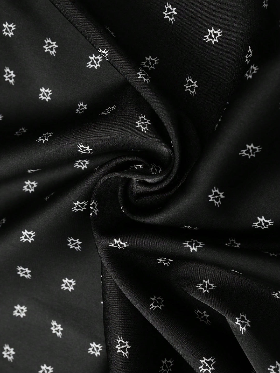 Compleu pijamale SHEIN, negru