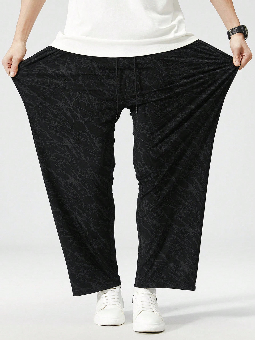 Pantaloni SHEIN, negru