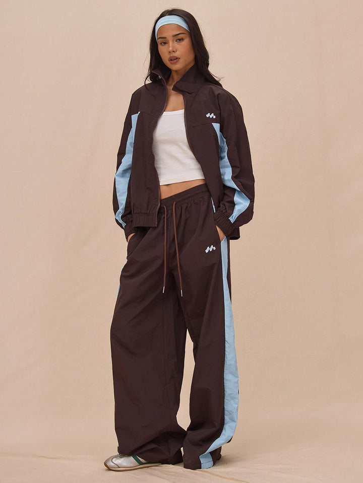 Pantaloni SHEIN, maro