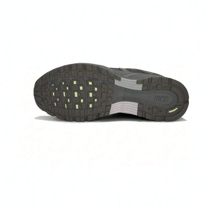 Pantofi sport NIKE, maro