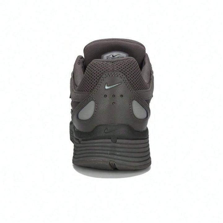 Pantofi sport NIKE, maro