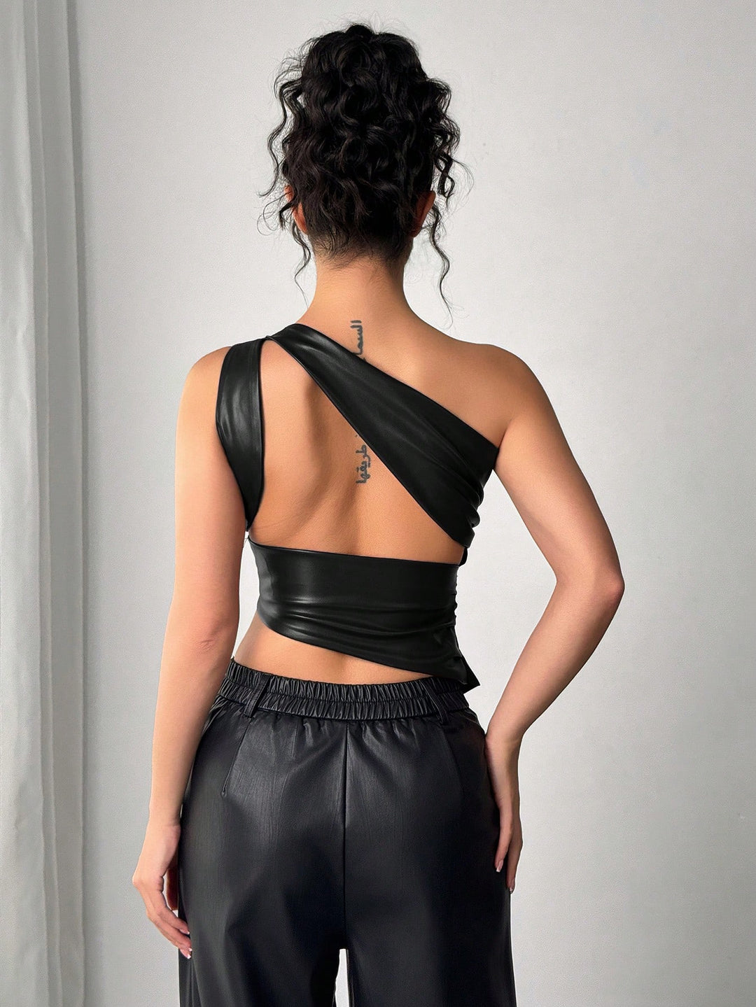 Top SHEIN, negru