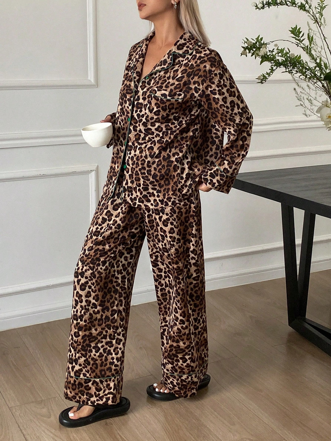 Pijama SHEIN, maro