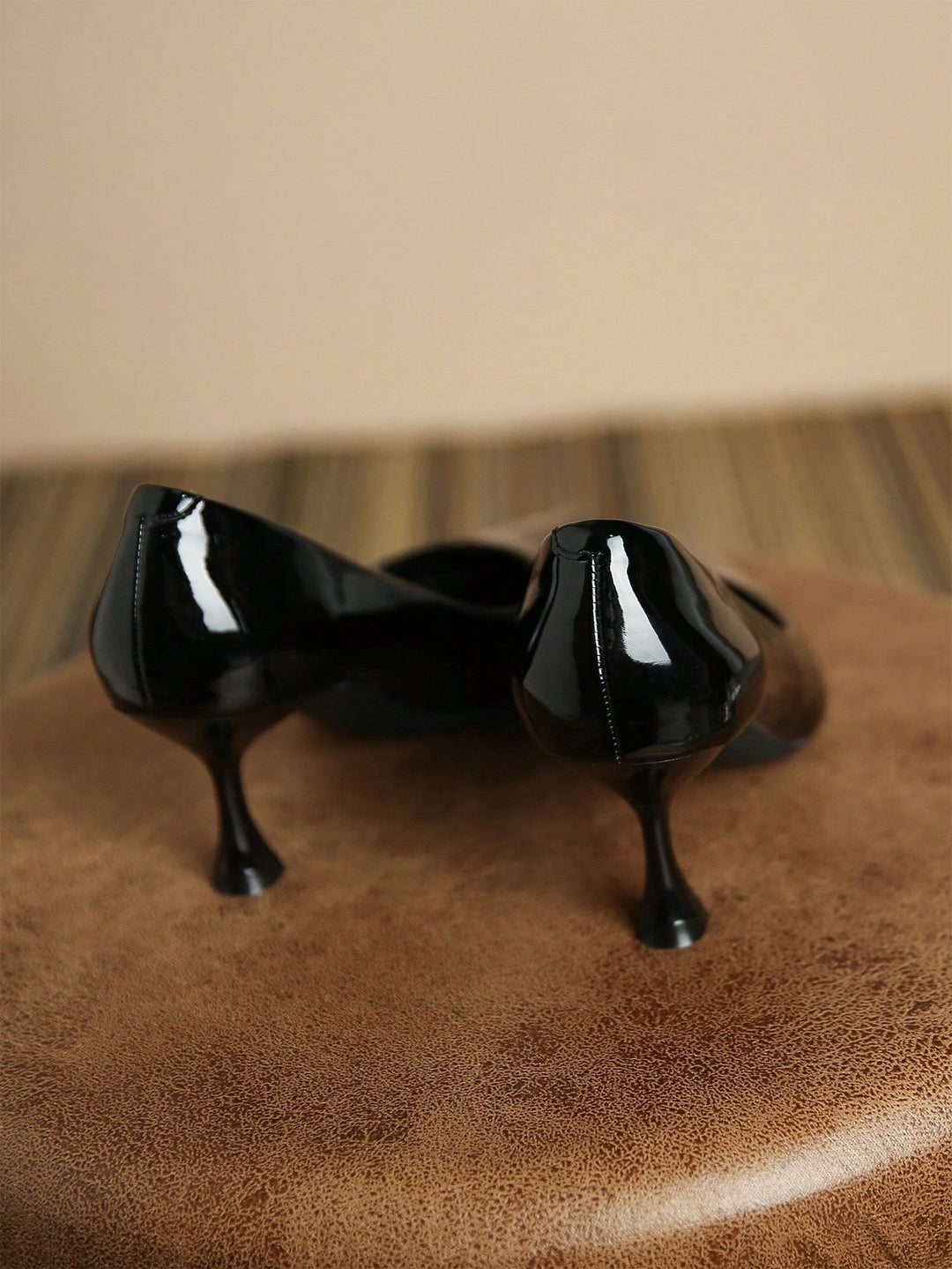 Pantofi cu toc SHEIN, negru