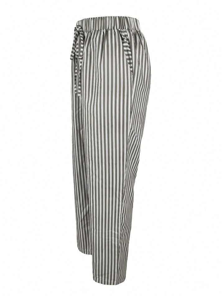Pantaloni SHEIN, kaki