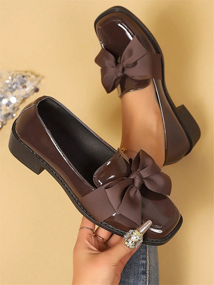 Pantofi SHEIN, maro