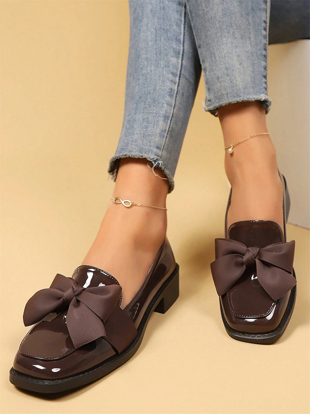 Pantofi SHEIN, maro