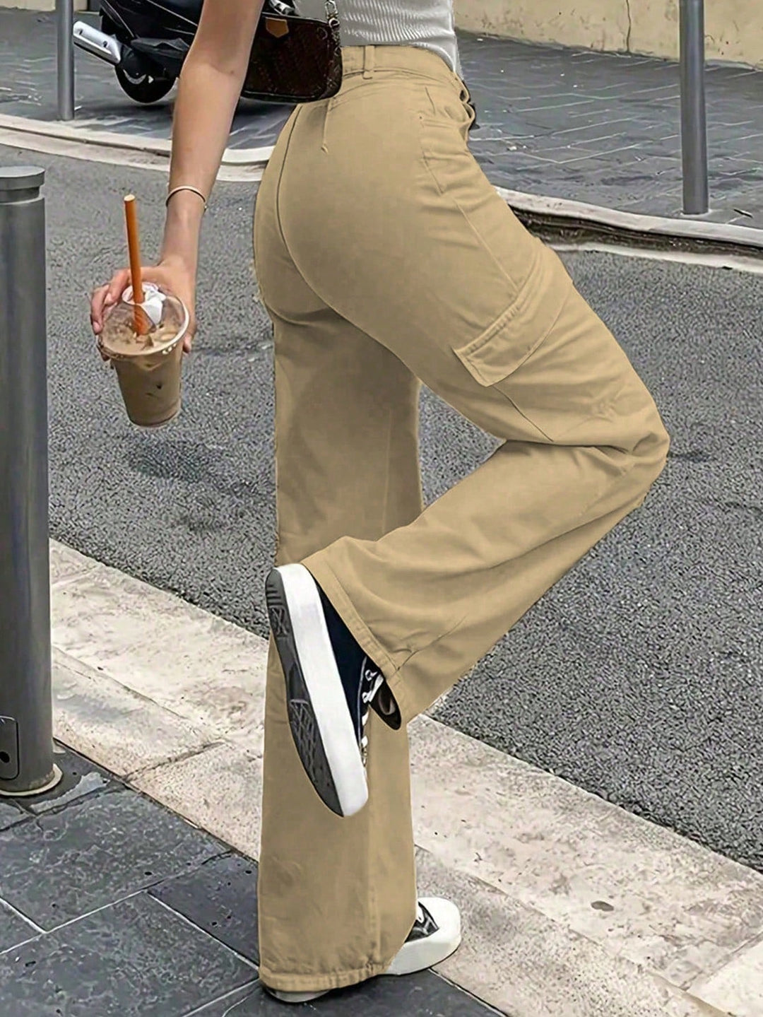 Pantaloni SHEIN, kaki