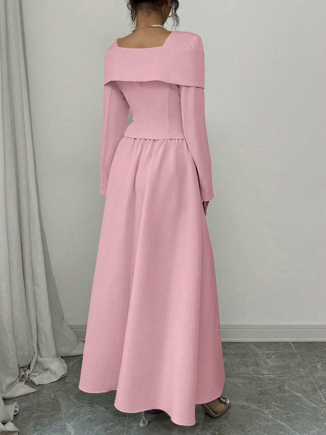 SHEIN együttes, rózsaszín
