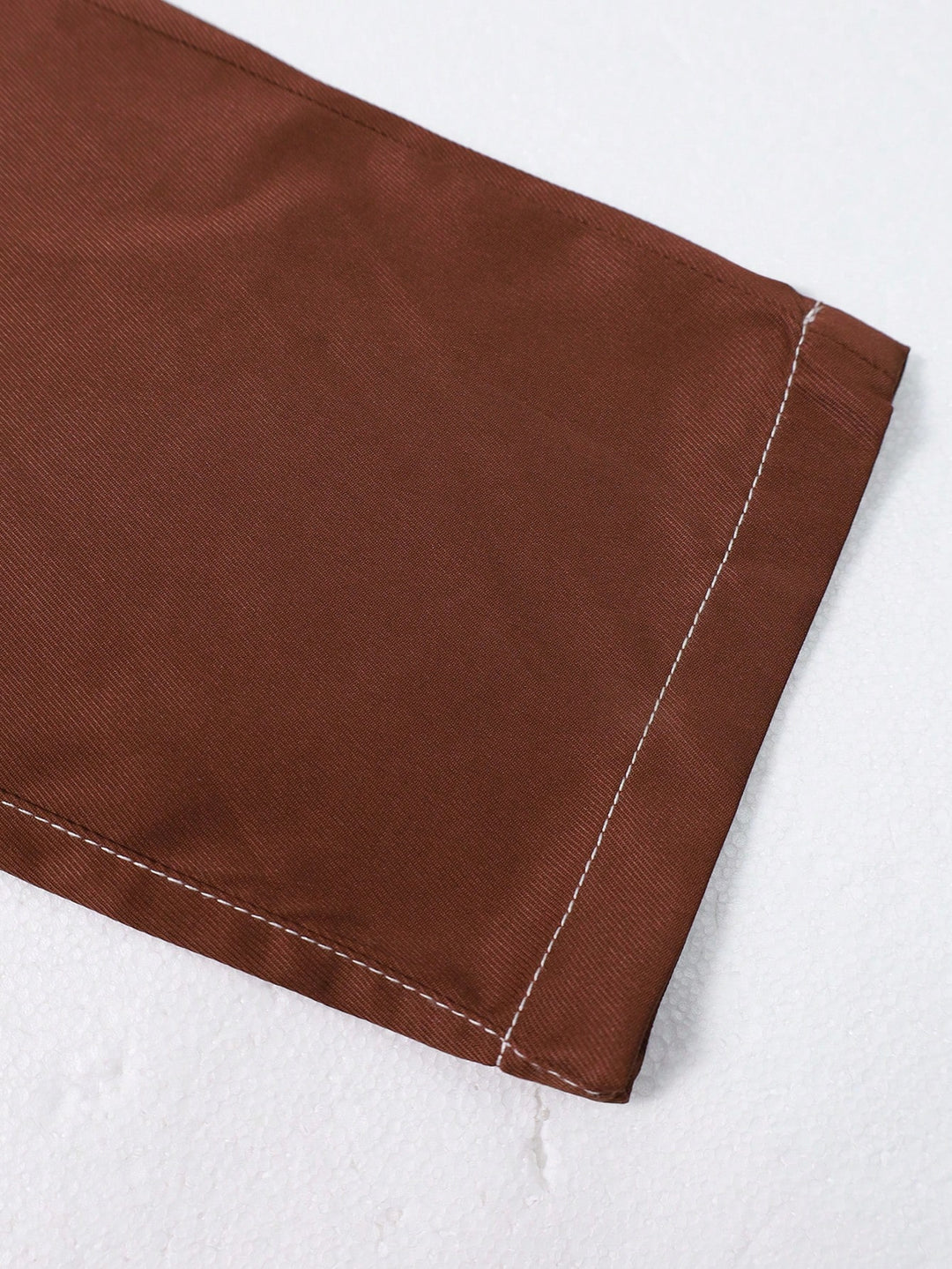 Pantaloni SHEIN, maro