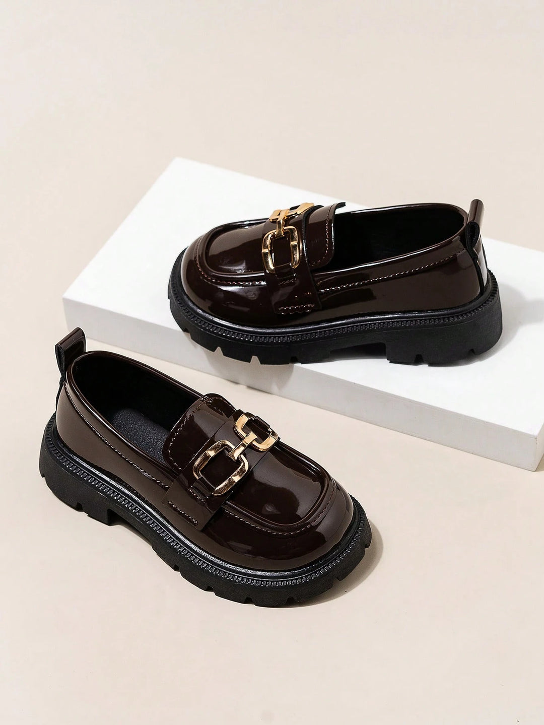 Pantofi SHEIN, maro