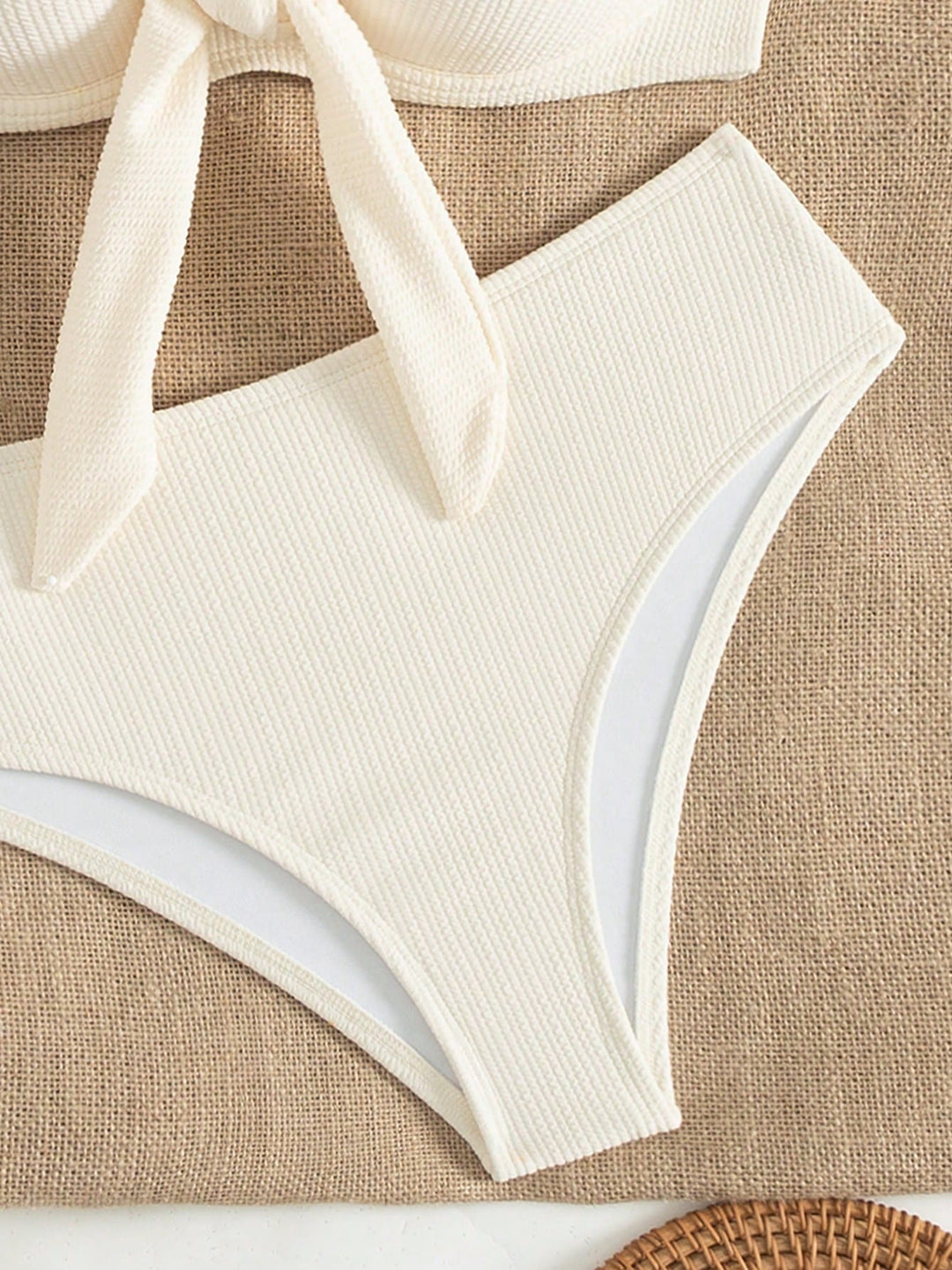 Set bikini SHEIN, bej