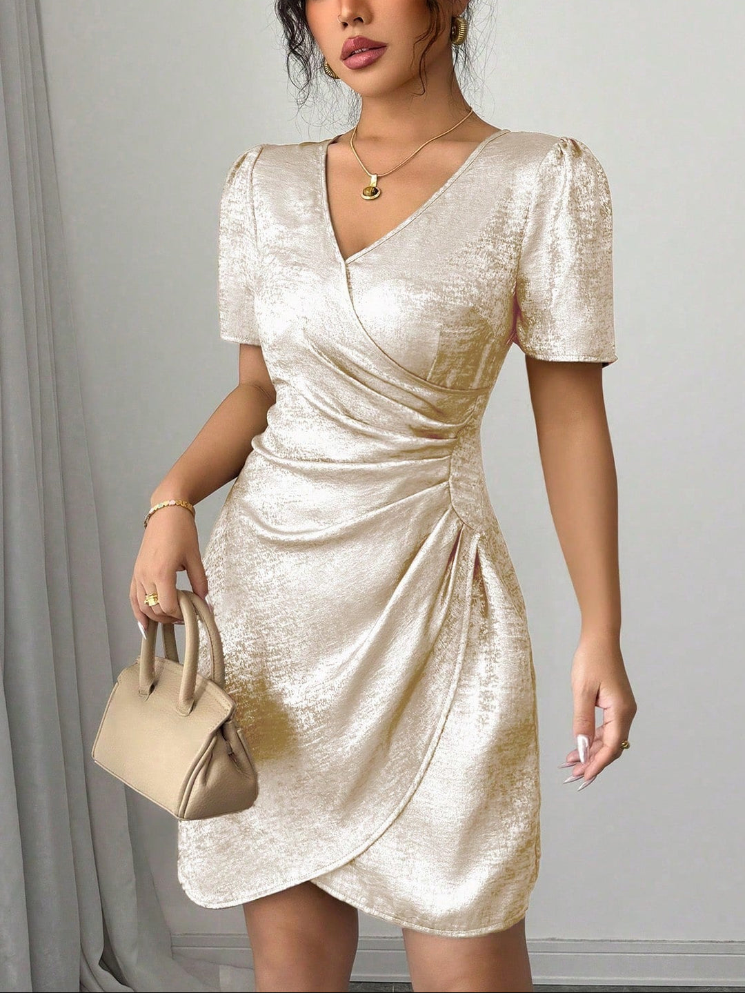 Rochie mini SHEIN, auriu