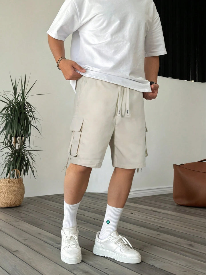 Pantaloni scurți SHEIN, crem