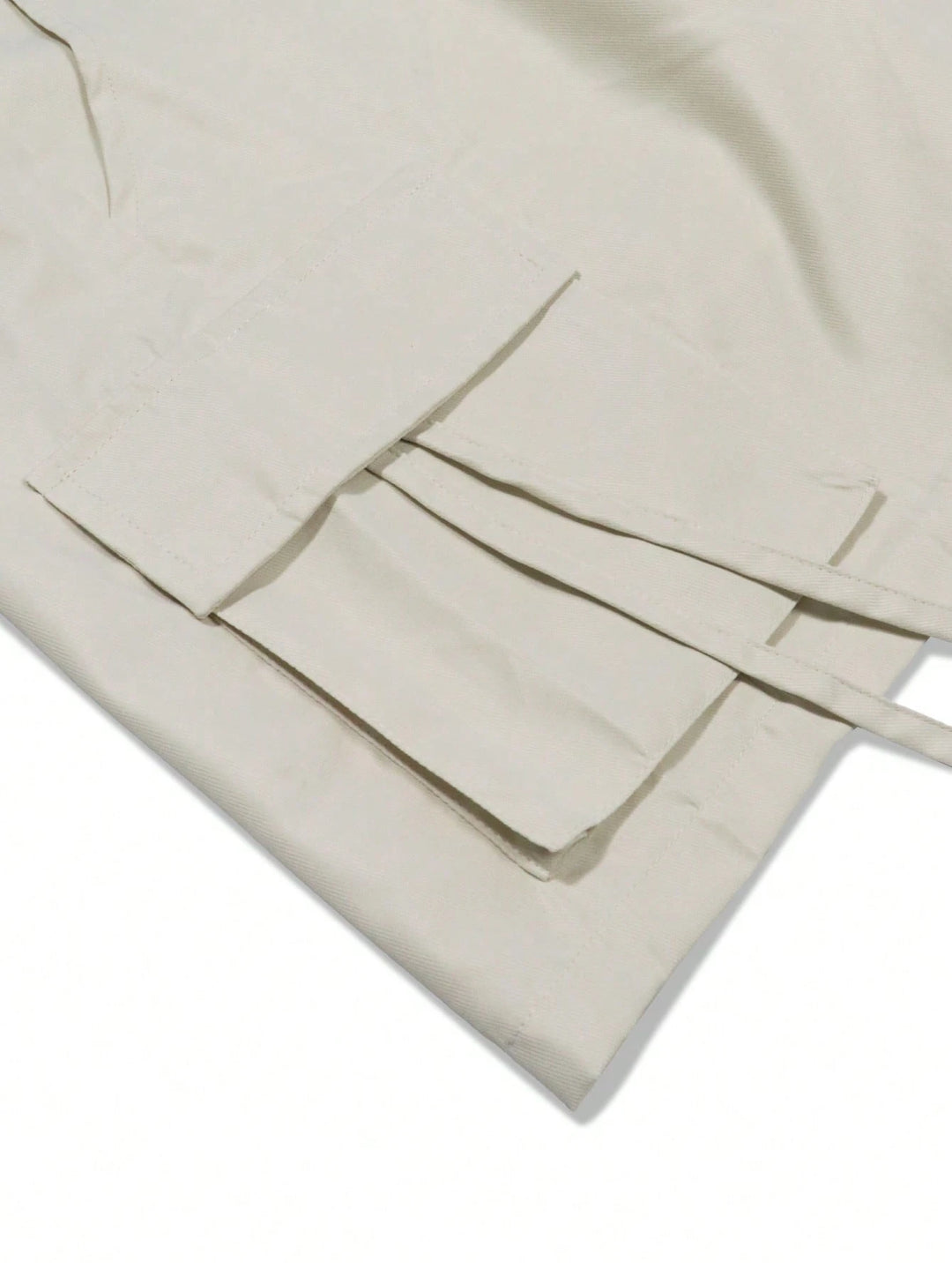 Pantaloni scurți SHEIN, crem