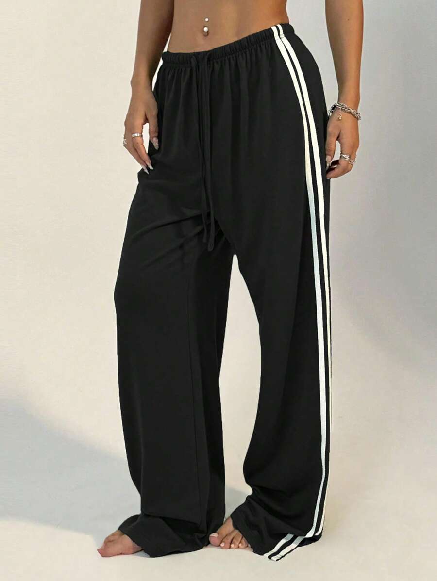 Pantaloni SHEIN, negru