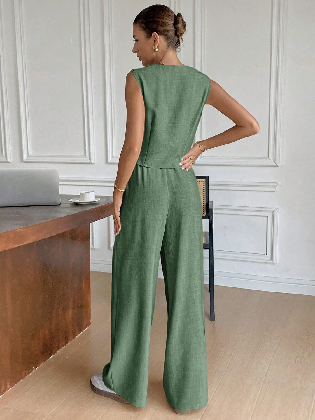 Costum SHEIN, verde