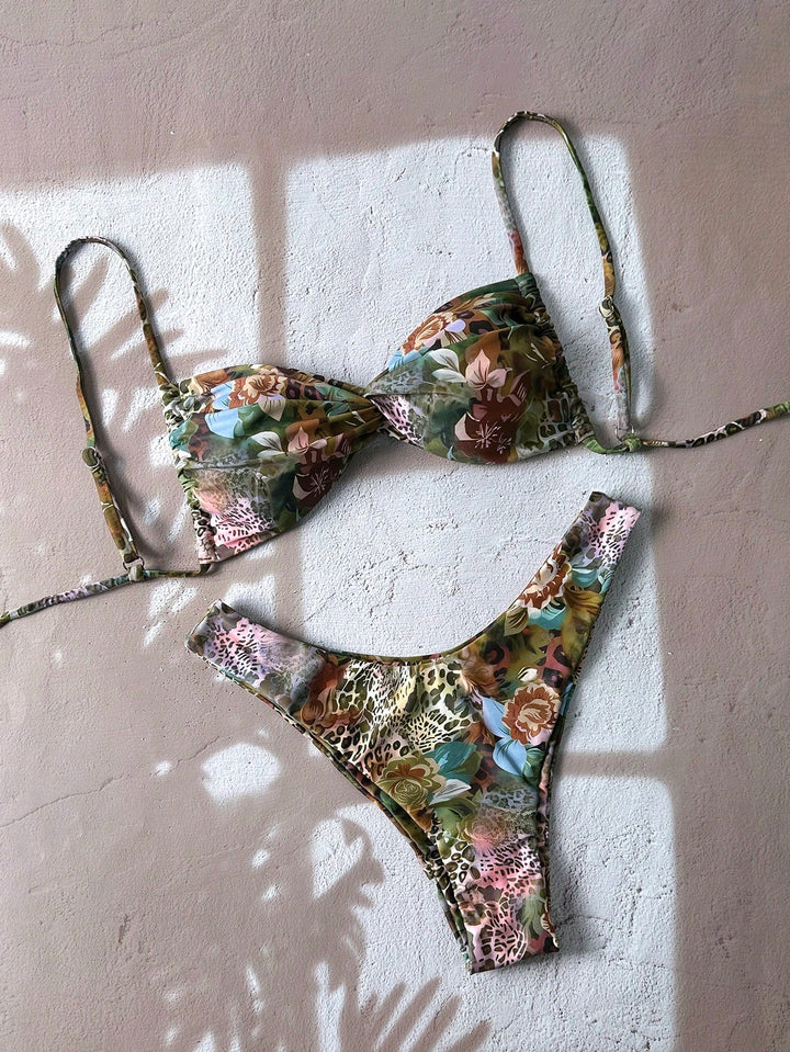 Costum de baie din 2 piese SHEIN, mix culori