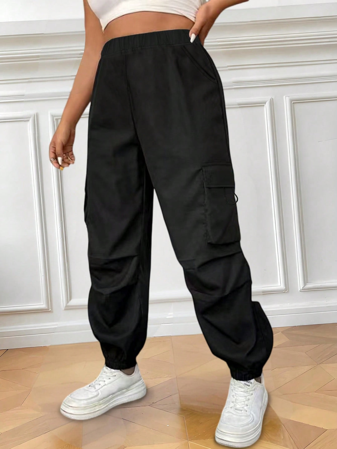 Pantaloni SHEIN, negru