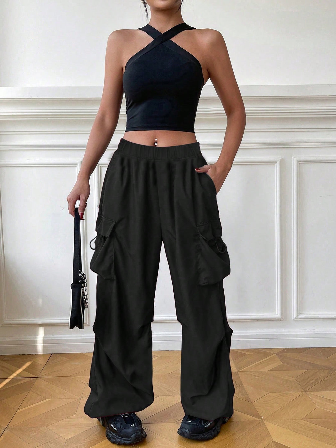 Pantaloni SHEIN, negru