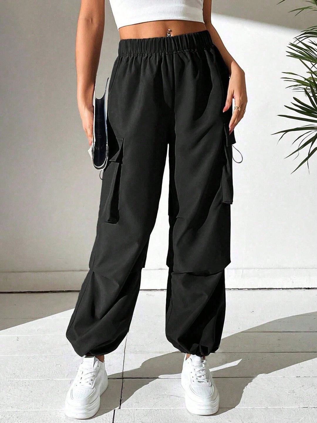 Pantaloni SHEIN, negru