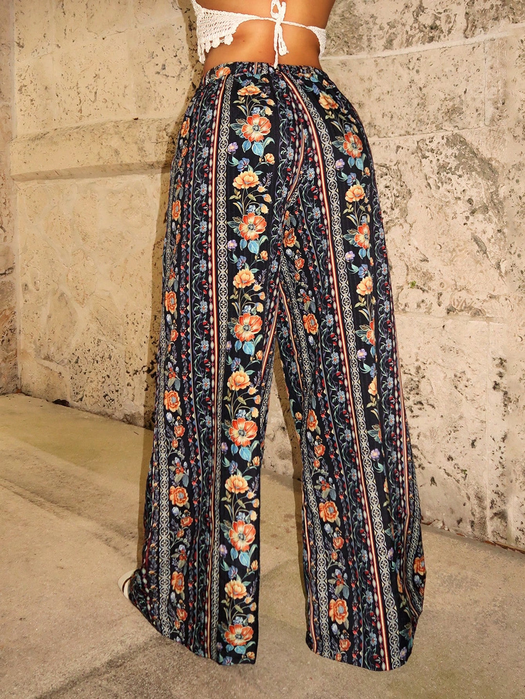 Pantaloni SHEIN, mix culori