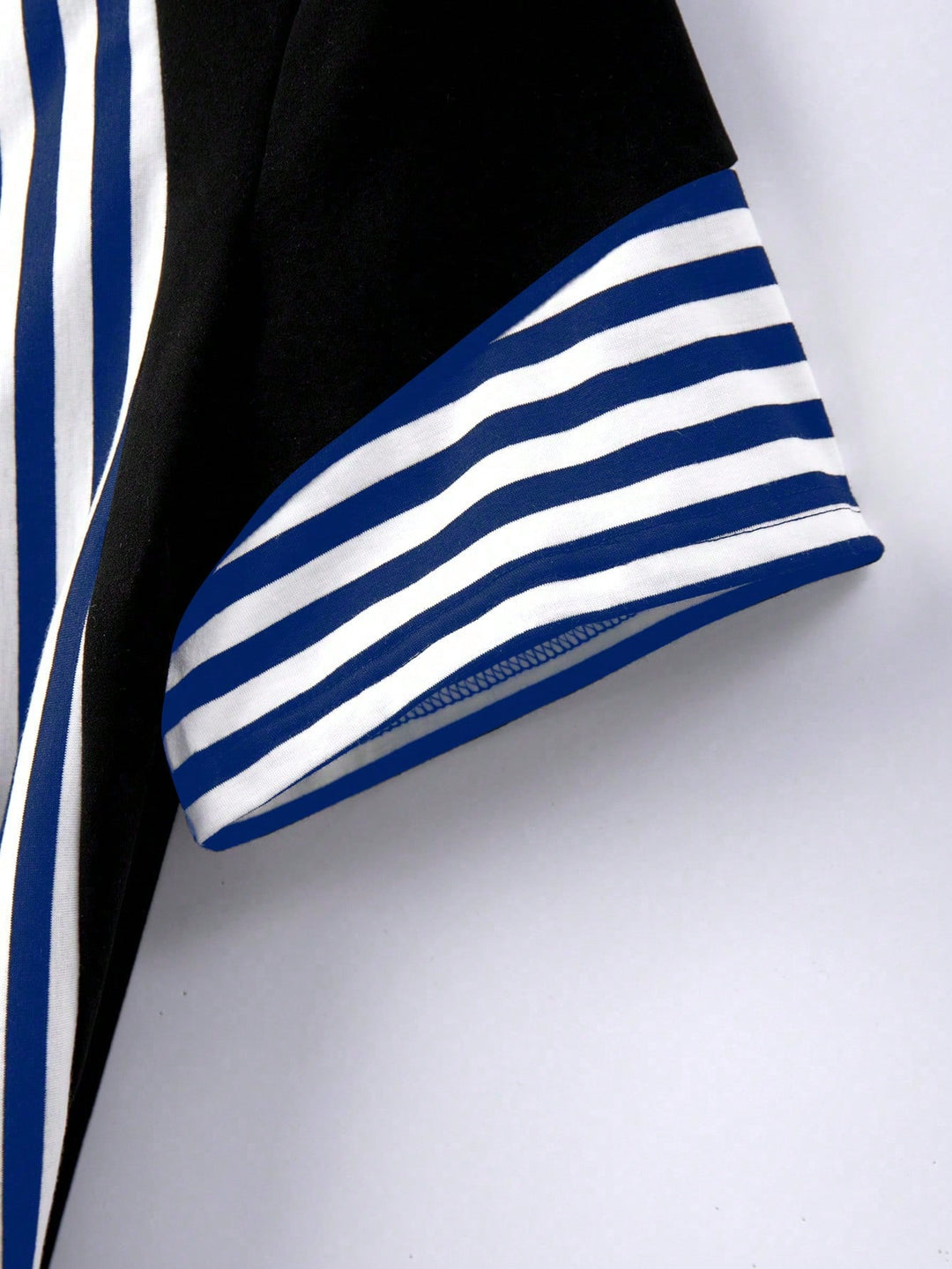Tricou SHEIN, mix culori