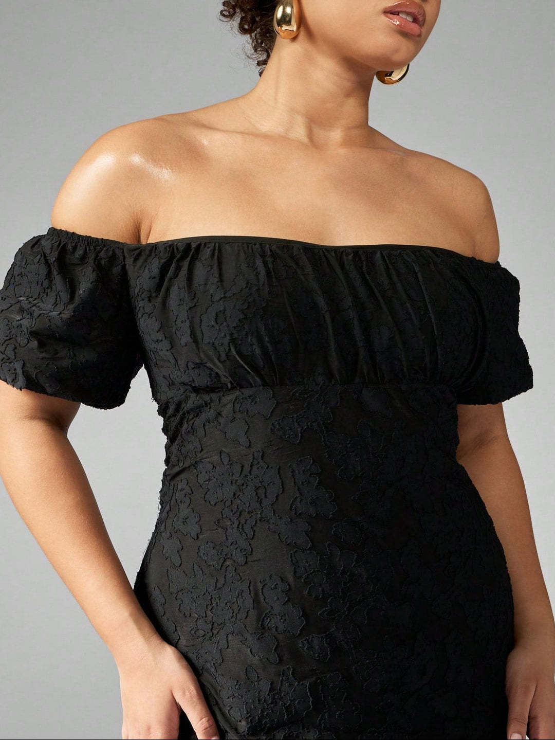 Shein Curve+ fekete midi ruha