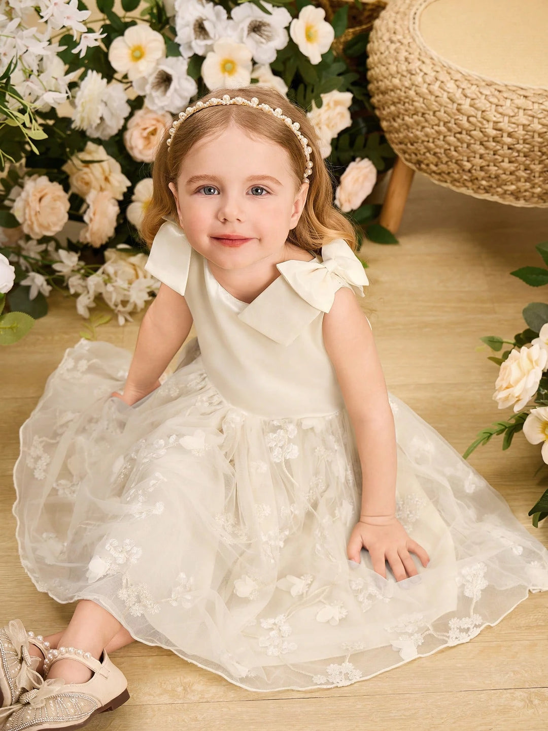 Rochie SHEIN, crem