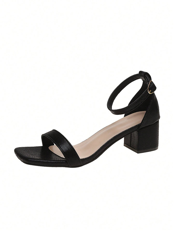 Pantofi cu toc SHEIN, negru