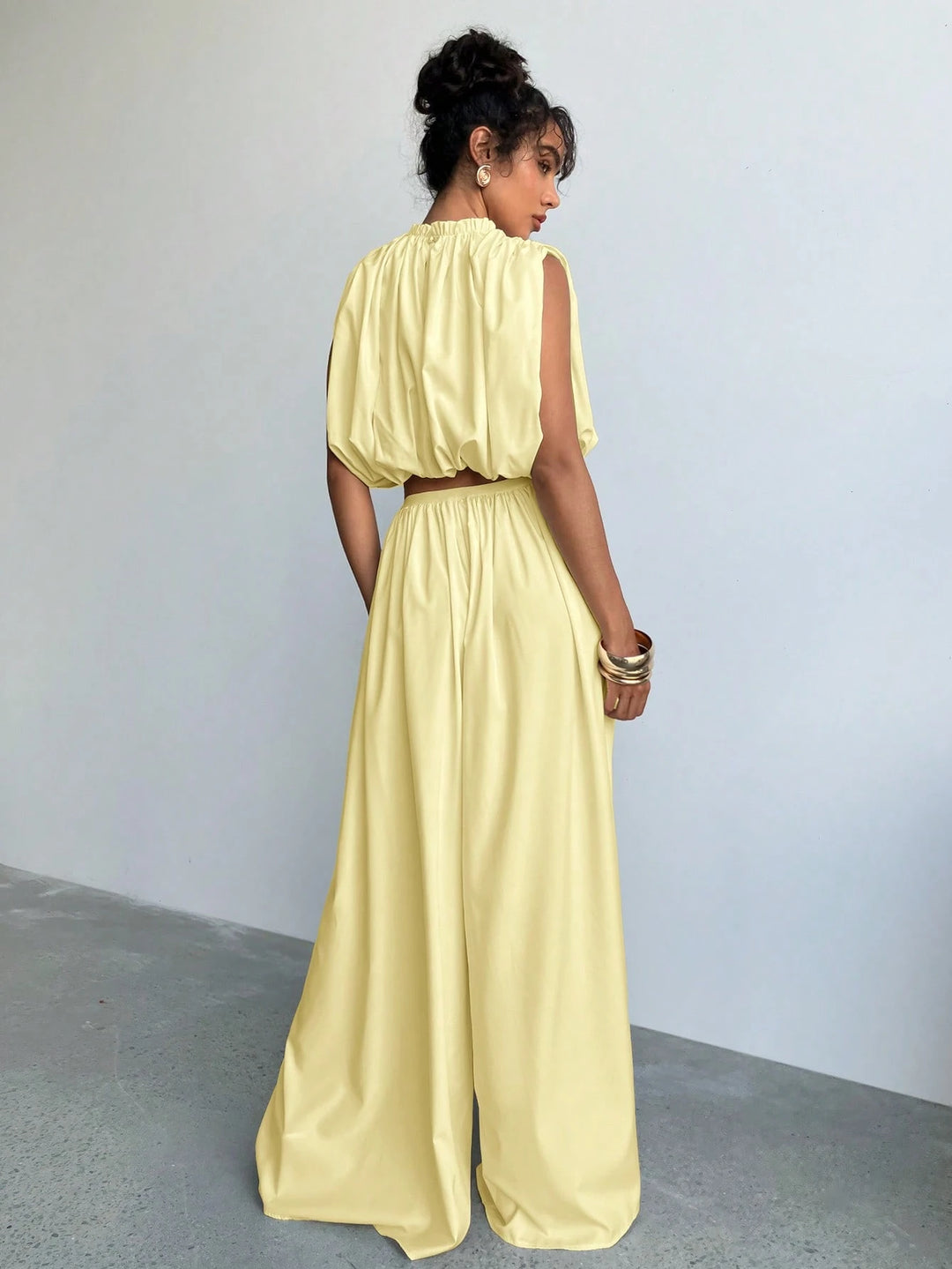 Pantaloni SHEIN, galben