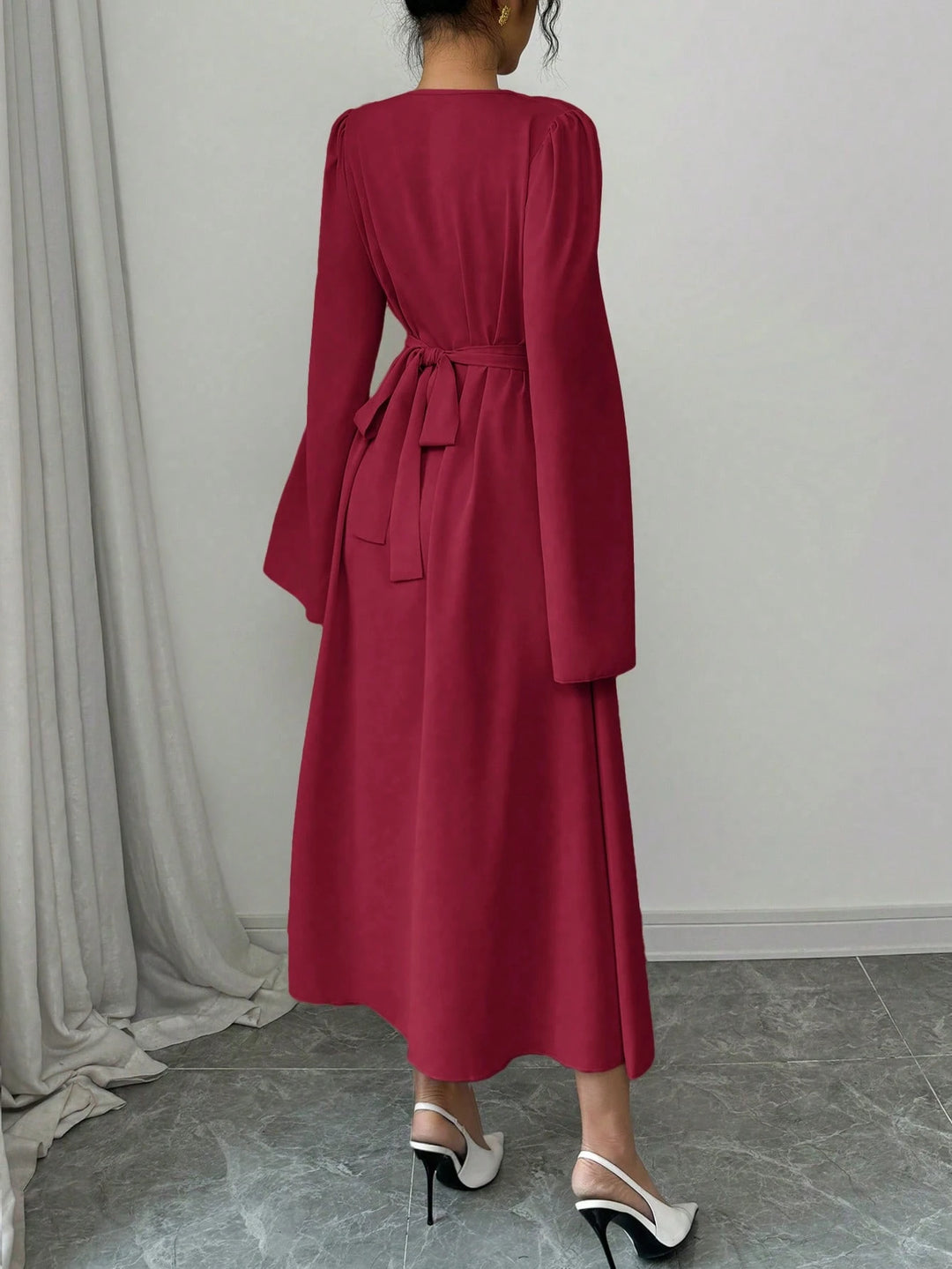 SHEIN bordó midiruha