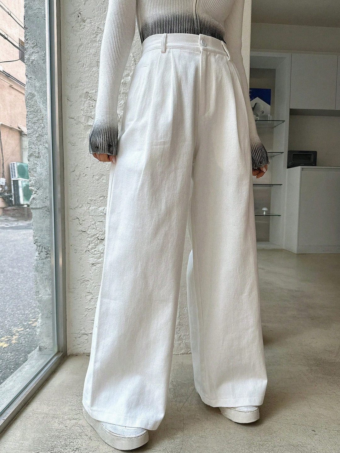 Pantaloni SHEIN, alb