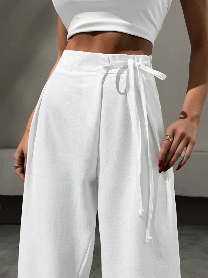 Pantaloni SHEIN, alb