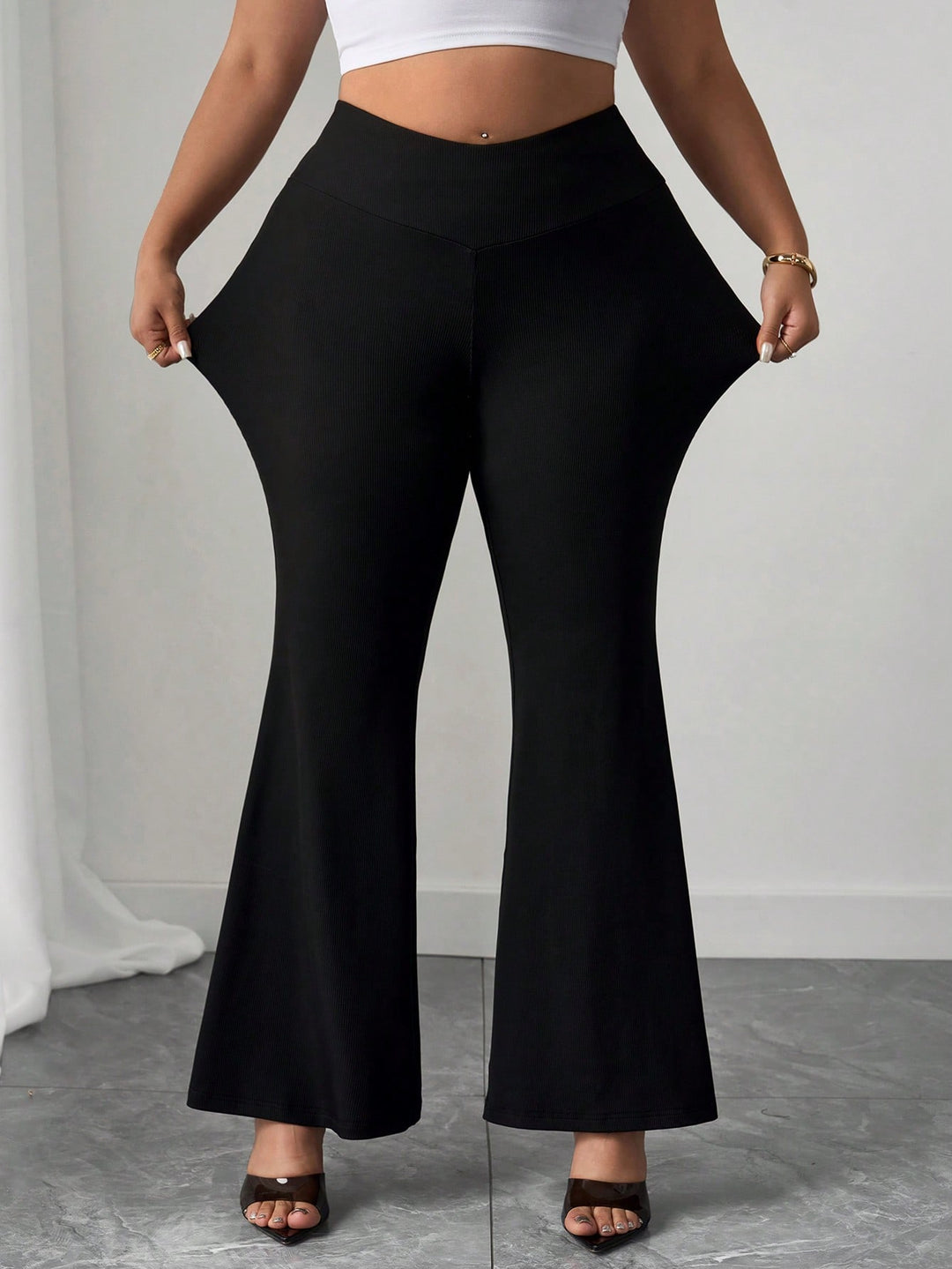 Pantaloni SHEIN