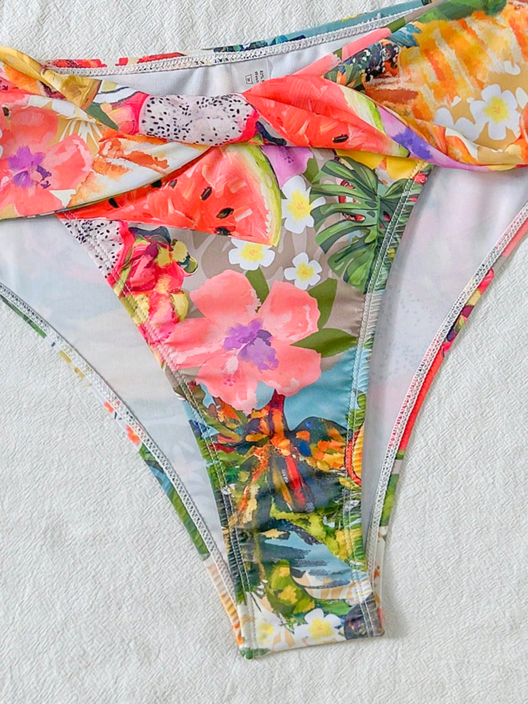 Set bikini SHEIN, mix culori