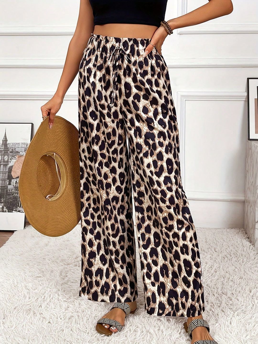 Pantaloni SHEIN, maro