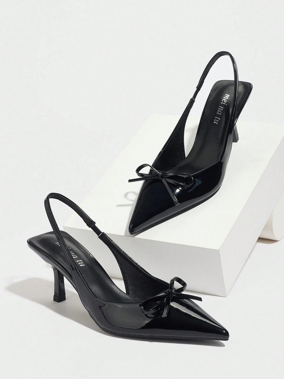 Pantofi SHEIN, negru