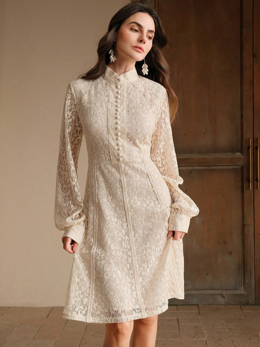Rochie scurtă SHEIN, bej