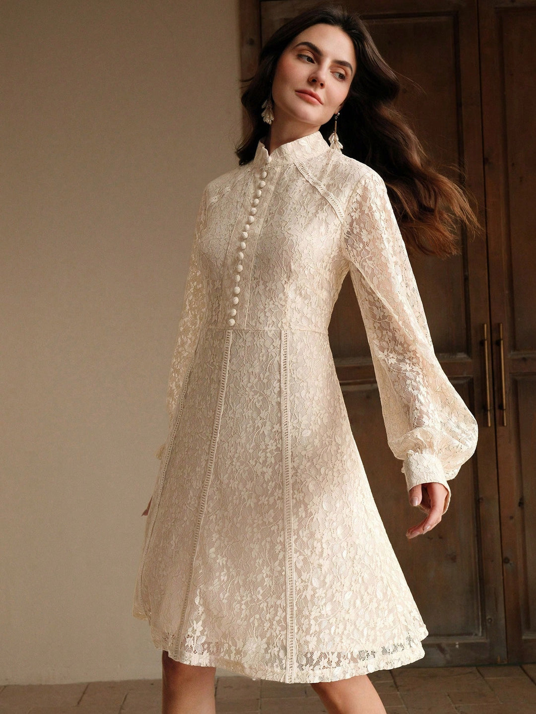 Rochie scurtă SHEIN, bej
