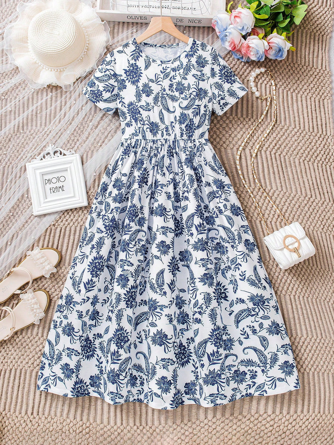 Rochie SHEIN, alb