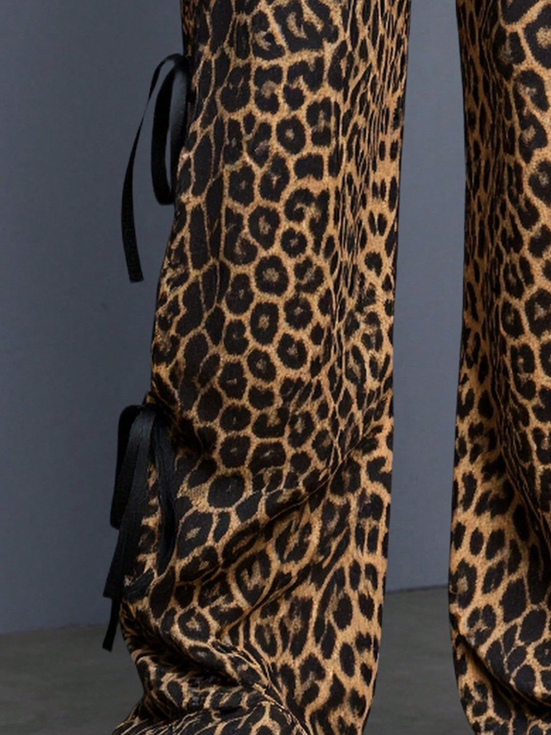 Pantaloni SHEIN, mix culori