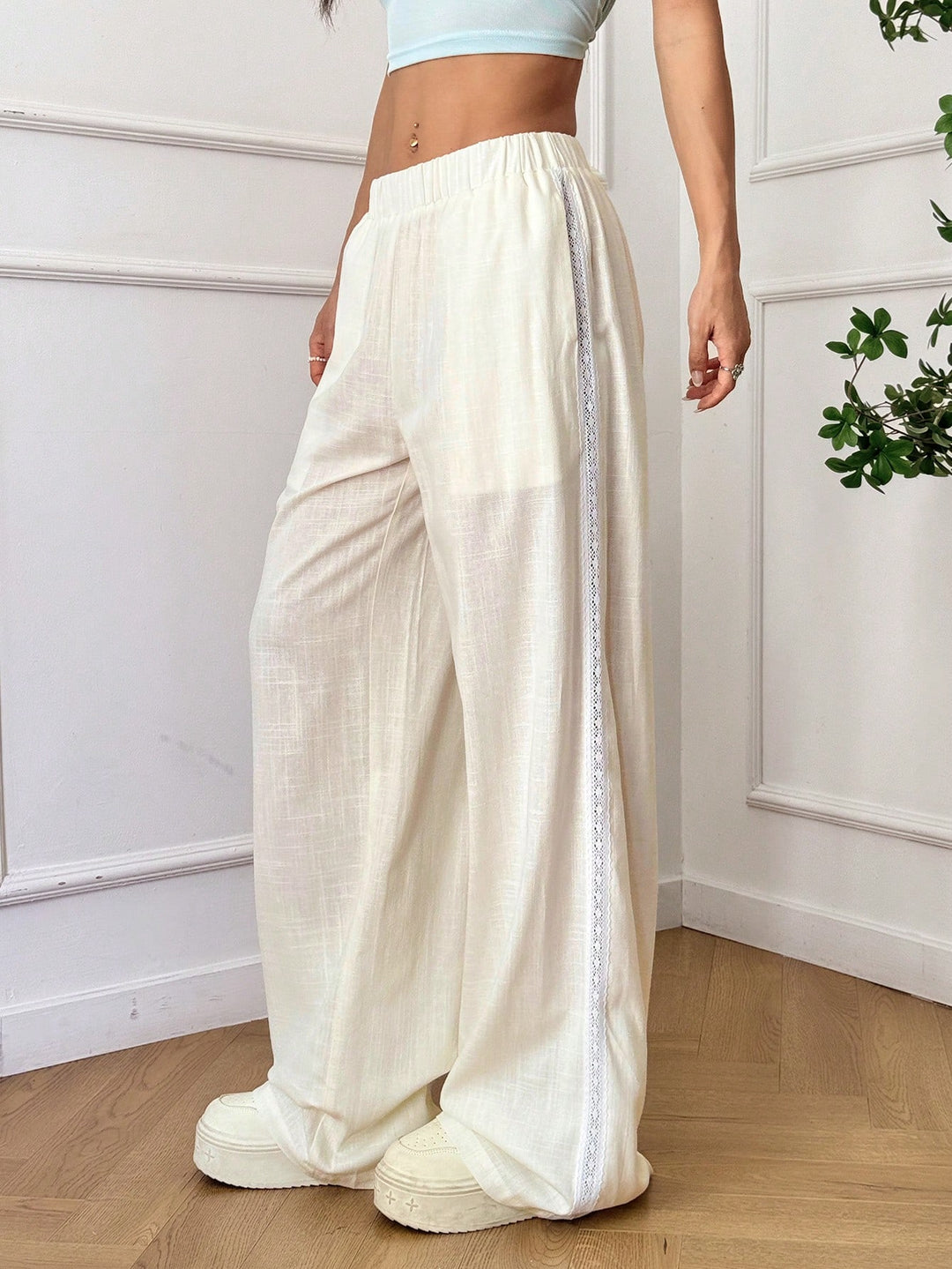 Pantaloni SHEIN