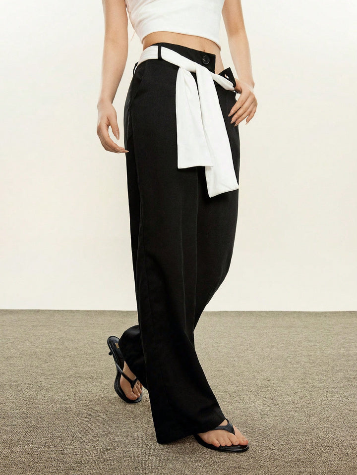 Pantaloni SHEIN, negru