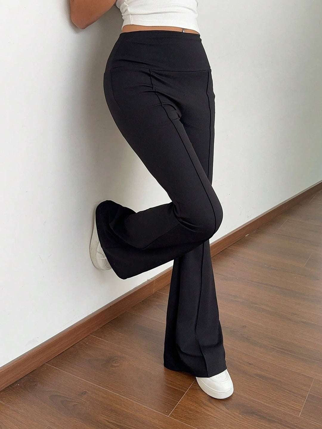 Pantaloni SHEIN, negru