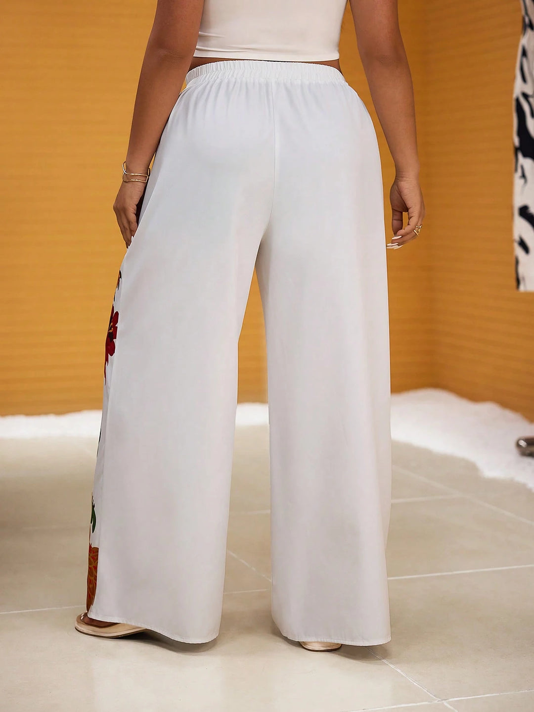 Pantaloni SHEIN, mix culori