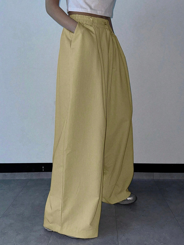 Pantaloni SHEIN, galben